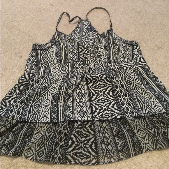 Black and white patterned tank top