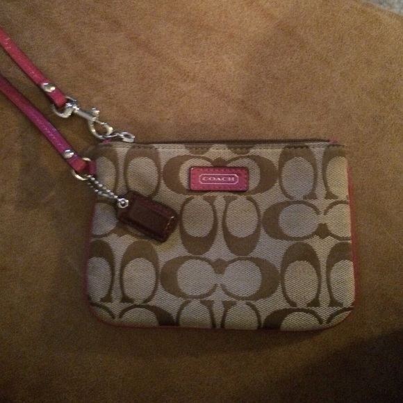 Coach wristlet practically brand new