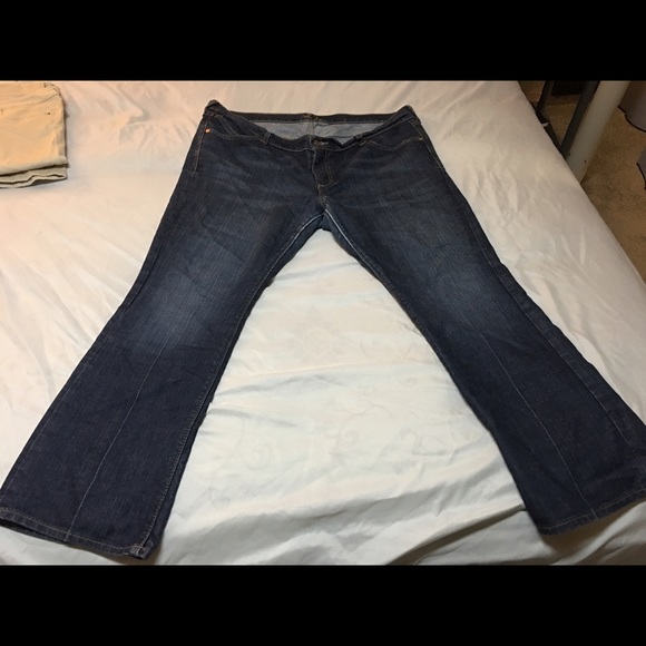 Old Navy "The Diva" Jeans