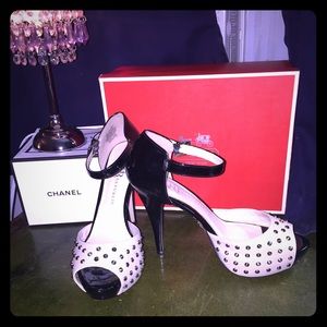 Banana Republic pumps $45!!!