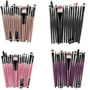 Makeup brushes