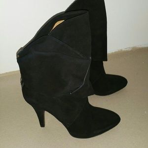 Joan & David boots