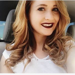 Meet your Posher, Ariel