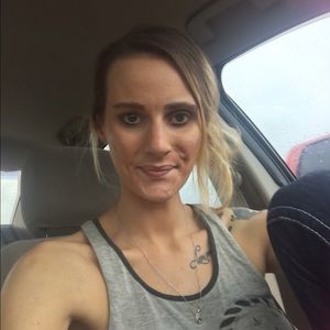 Meet your Posher, Britnee