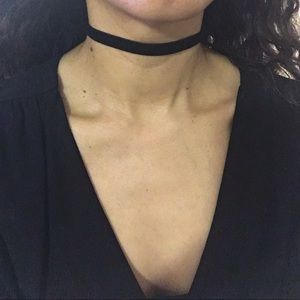Black velvet choker necklace