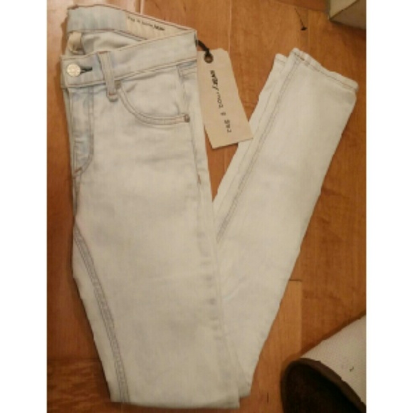 NWT Rag and Bone bleached blue jeans