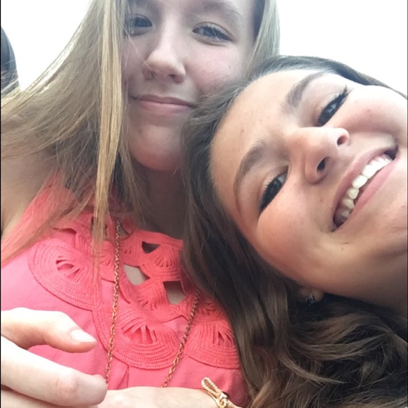 Meet your Posher, Taylor - Picture 1 of 1