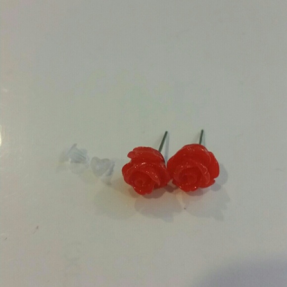 Rose Earrings - NWOT