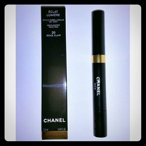 Chanel Eclat Lumiere Highlighter Face Pen