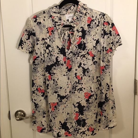 NWOT Blue floral LOFT blouse
