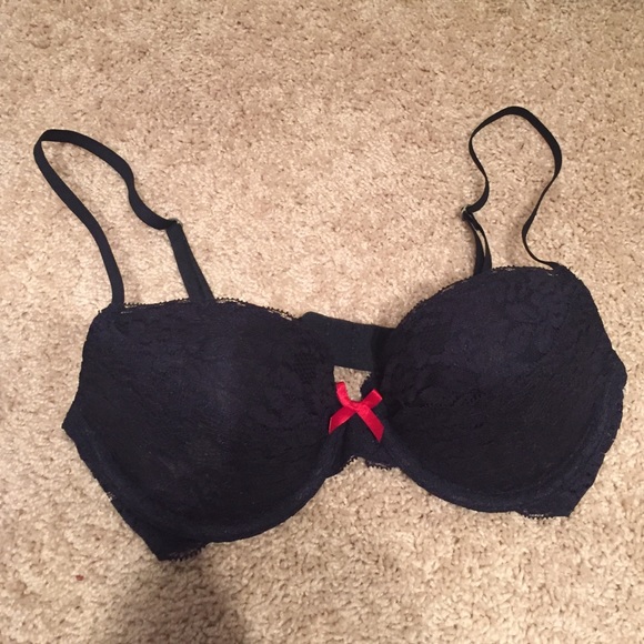 Gilly hicks bra