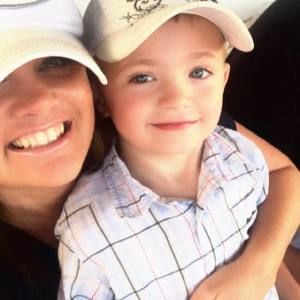 Meet your Posher, Cari