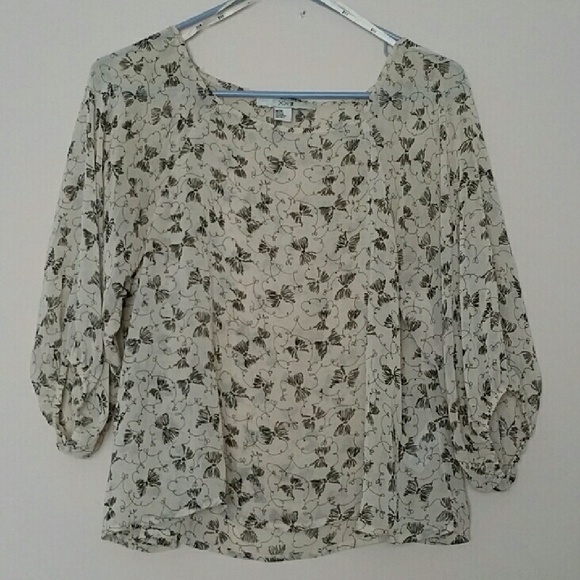 Forever 21 Ribbon Top
