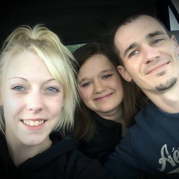 Meet your Posher, Kaylee - Picture 1 of 1