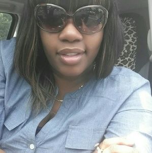 Meet your Posher, Tierra