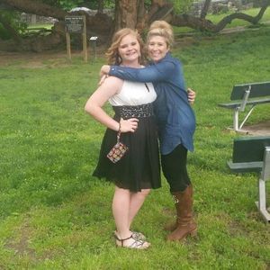 Meet your Posher, Carla