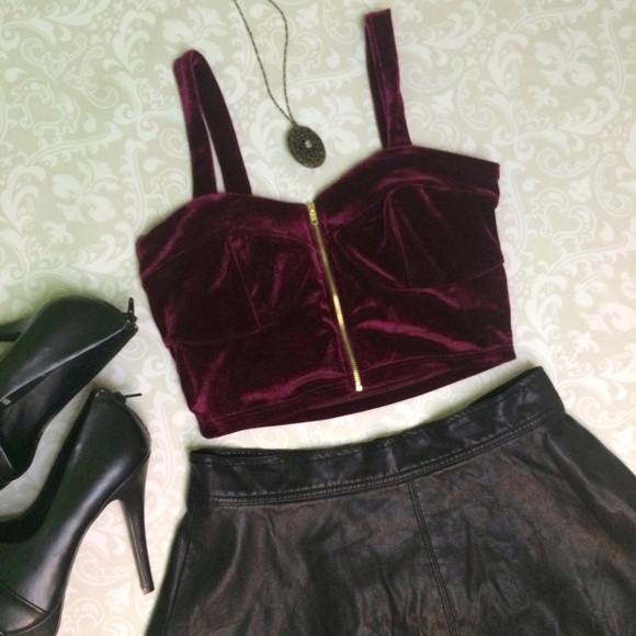 Milkyway Tops - Milkyway maroon velvet crop top