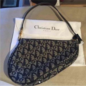 Christian Dior 100%Authentic