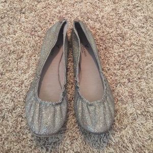American eagle shimmer flats