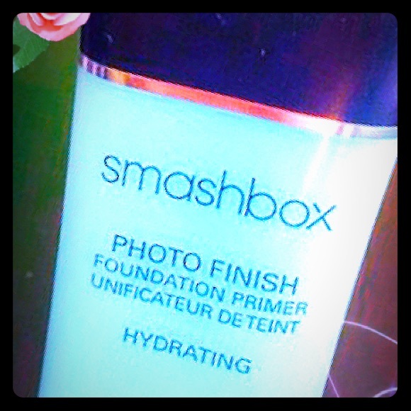 Smashbox Photo Finish Hydrating Primer!