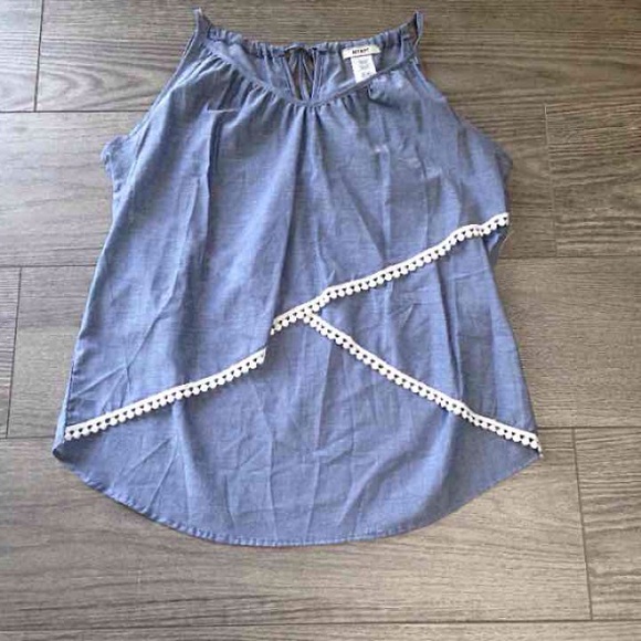 Crop Top Tank - Picture 3 of 3