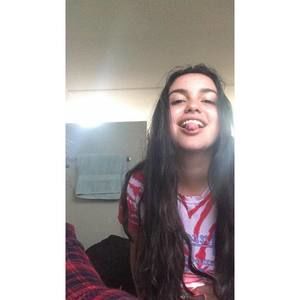 Meet your Posher, Olivia