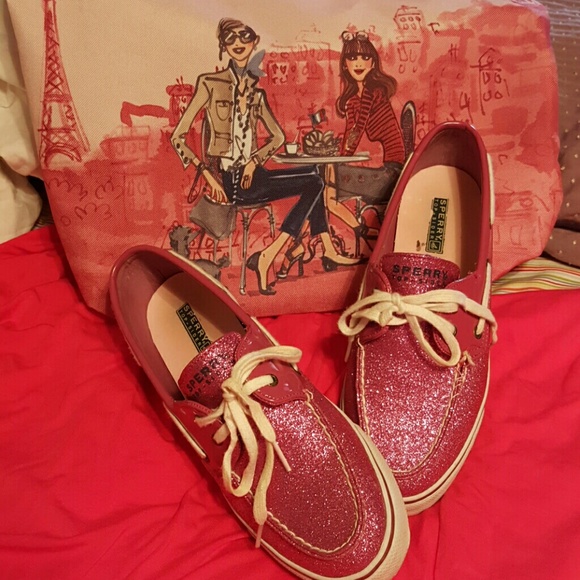 Size 10 sparkly pink sperrys