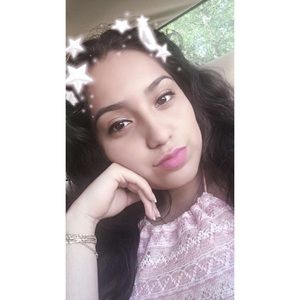 Meet your Posher, Maritza