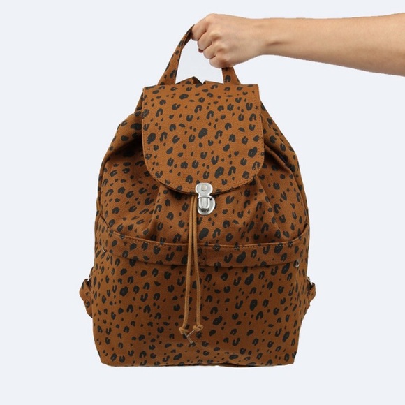 baggu leopard backpack