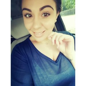 Meet your Posher, Shalee