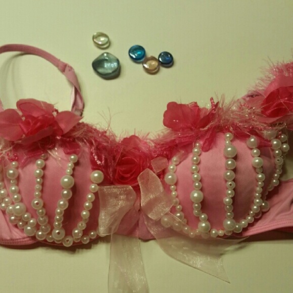 Burlesque rave bra