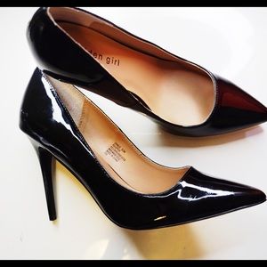 Black Madden Girl Pumps