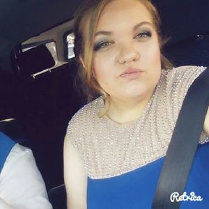 Meet your Posher, Taneele