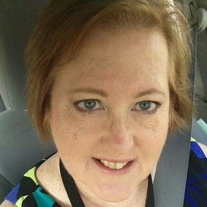 Meet your Posher, Vicky