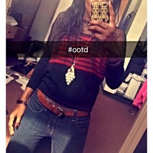 Fishnet hi low sweater