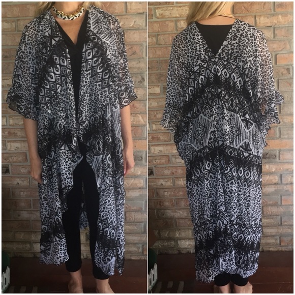 Sold ⚡️HP BOHO Chic Light Flowy Kimomo S/M - Picture 3 of 3