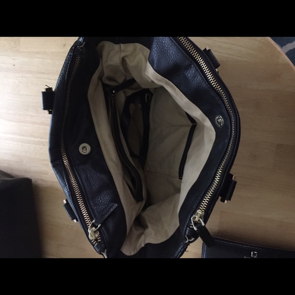 Leather-slouch tote bag! - Picture 2 of 3