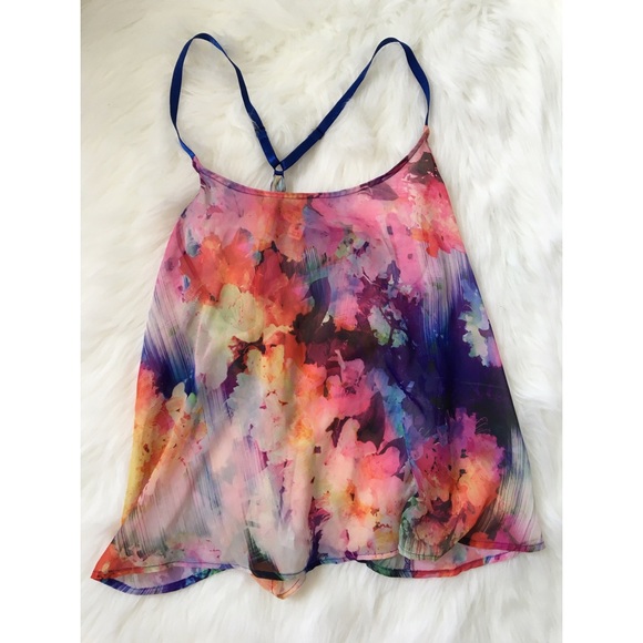 Flirty and fun colorful summer top!