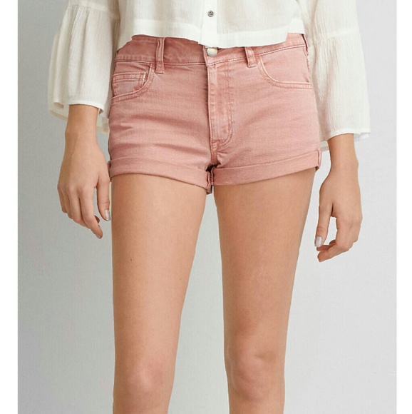 AEO Red Hi-rise shorts - Picture 3 of 4