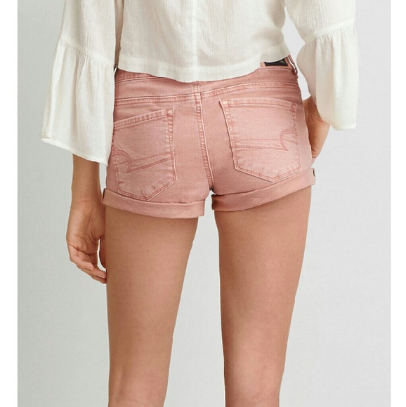 AEO Red Hi-rise shorts - Picture 4 of 4