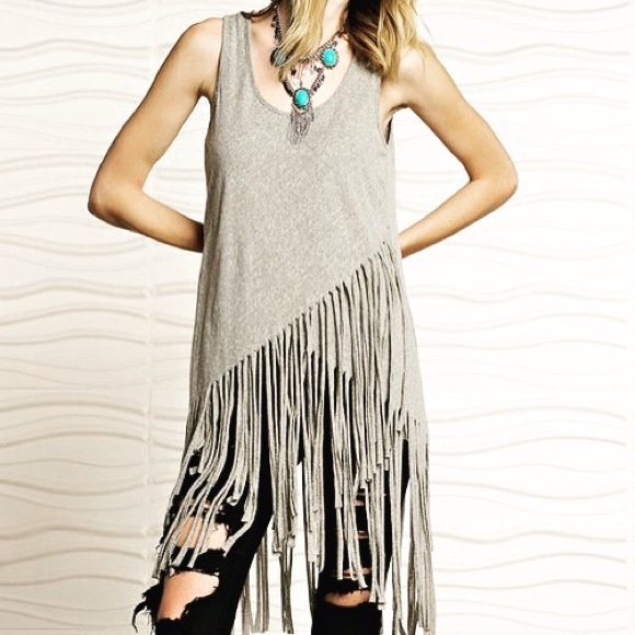 Draped Front Fringe Tunic Top - Picture 2 of 4