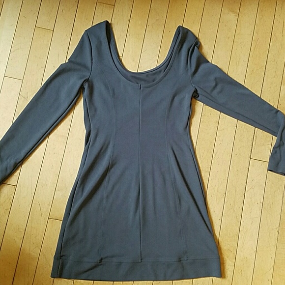 Gray dress - Picture 2 of 3