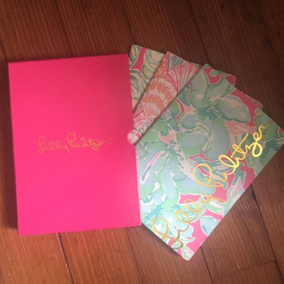 NWOT Lilly Pulitzer Travel Journal Set