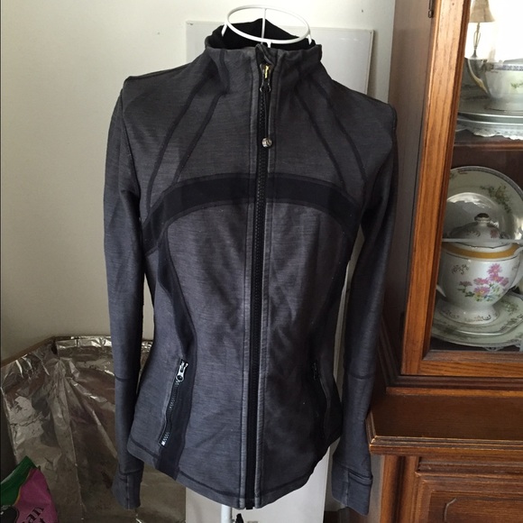 lululemon athletica Jackets & Blazers - Lululemon charcoal grey Define zip up