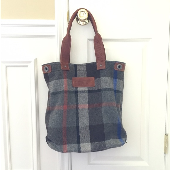 Abercrombie & Fitch bag