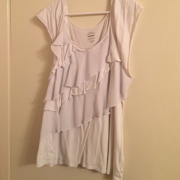 Ruffled top
