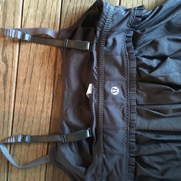 Lululemon tank top - Picture 4 of 4