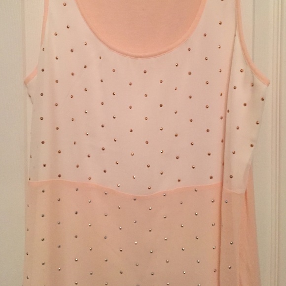 Express Tank Top - Picture 2 of 4