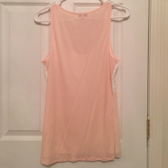 Express Tank Top - Picture 4 of 4