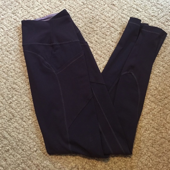 LULULEMON PURPLE ALL THE RIGHT PLACES PANT! 😍